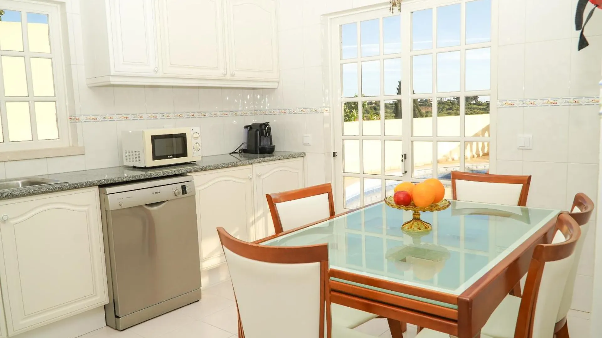 Seaside Serenity Villa 阿尔布费拉 0*,  葡萄牙